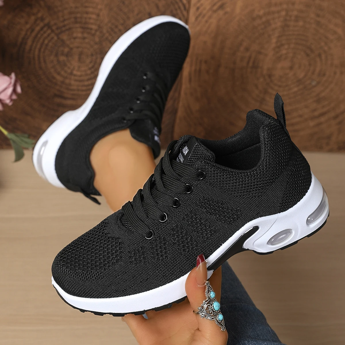 Women Running Shoes Breathable Casual Shoes Outdoor Light Weight Sports Shoes Casual Walking Sneakers Tenis Feminino Shoes