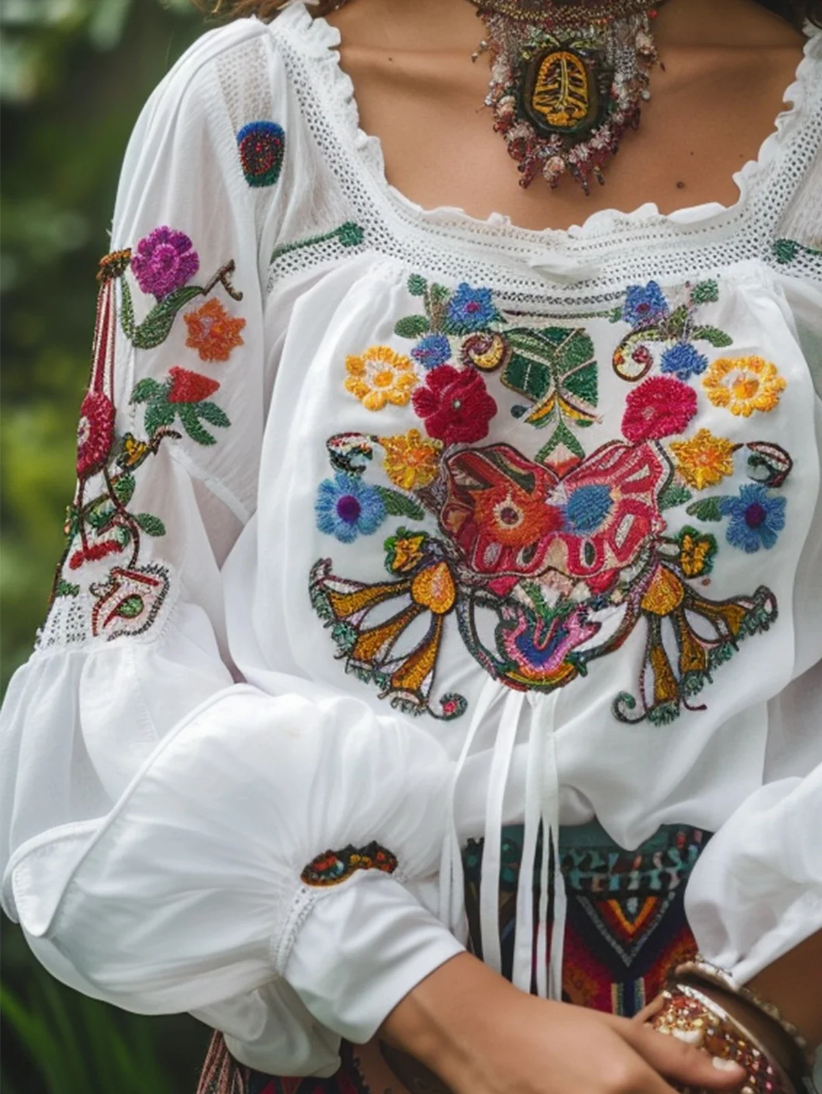 Elegant Women Shirt Classic Bohemian Style Floral Print Long Sleeve Sexy Lace Patchwork Hollow Square Neck Women Blouse Tops