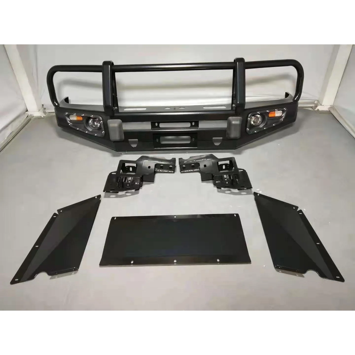 Car Bull Bar Guard, for Toyota Land Cruiser 80 LC80, 4x4 Heavy Duty Steel Front Bumper, with Winch Mount, Safari Armor Kit