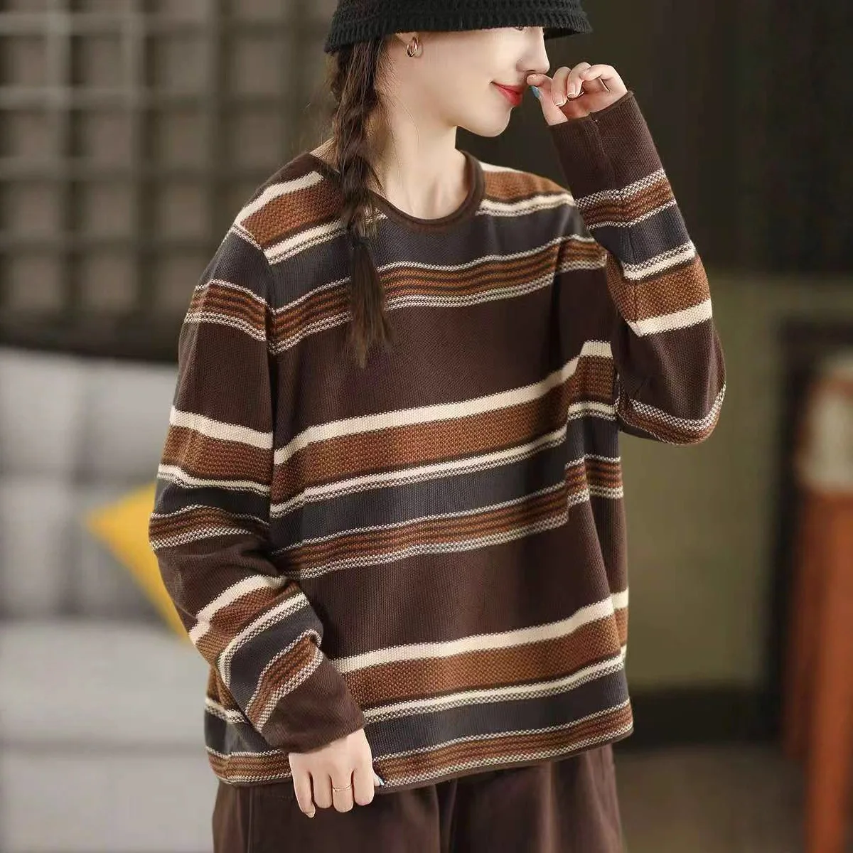 

Women Autumn New Retro Striped Geometric Cotton Knit Sweater Female Round Neck Loose Casual Layering Knitted Pullover Cloth