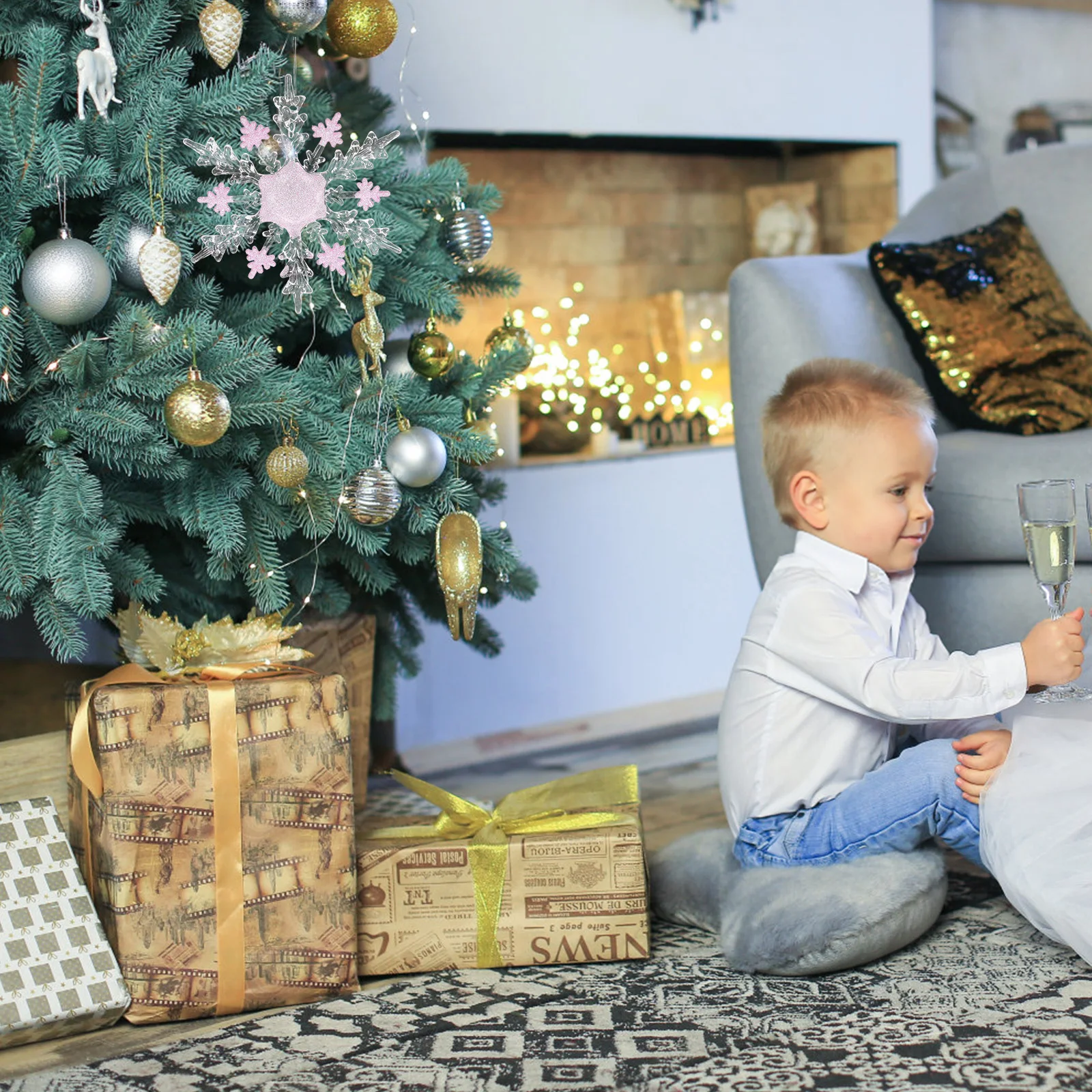 

1Pcs Translucent Blue Snowflake Hanging Decoration Acrylic Xmas Tree Ornament Festive Decor Acrylic Snowflake Ornaments