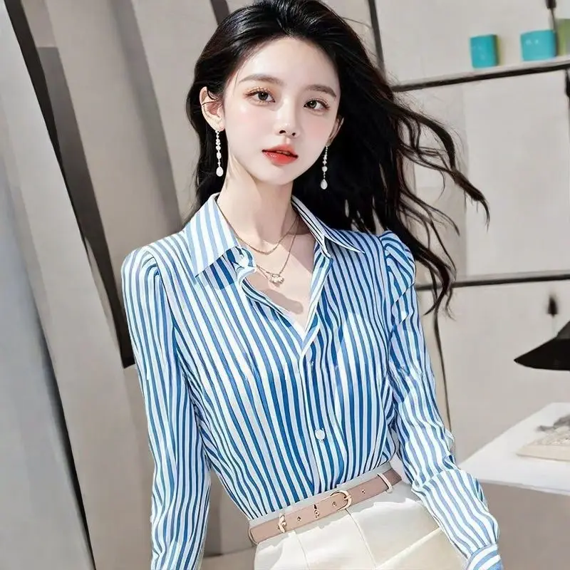 French High-end Striped Long Sleeved Shirt Women\'s Unique Temperament Top New Style