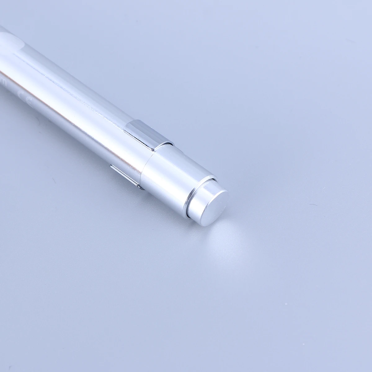 

2Pcs Nurse Pupil Gauge Sturdy Metal Clip Portable LED for Throat Mouth Wounds Yellow Silver