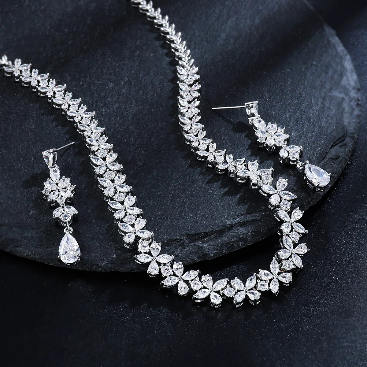 WEIMANJINGDIAN Brand New Arrival Floral and Teardrop Cubic Zirconia Bridal Necklace Earring Set for Wedding Prom Party