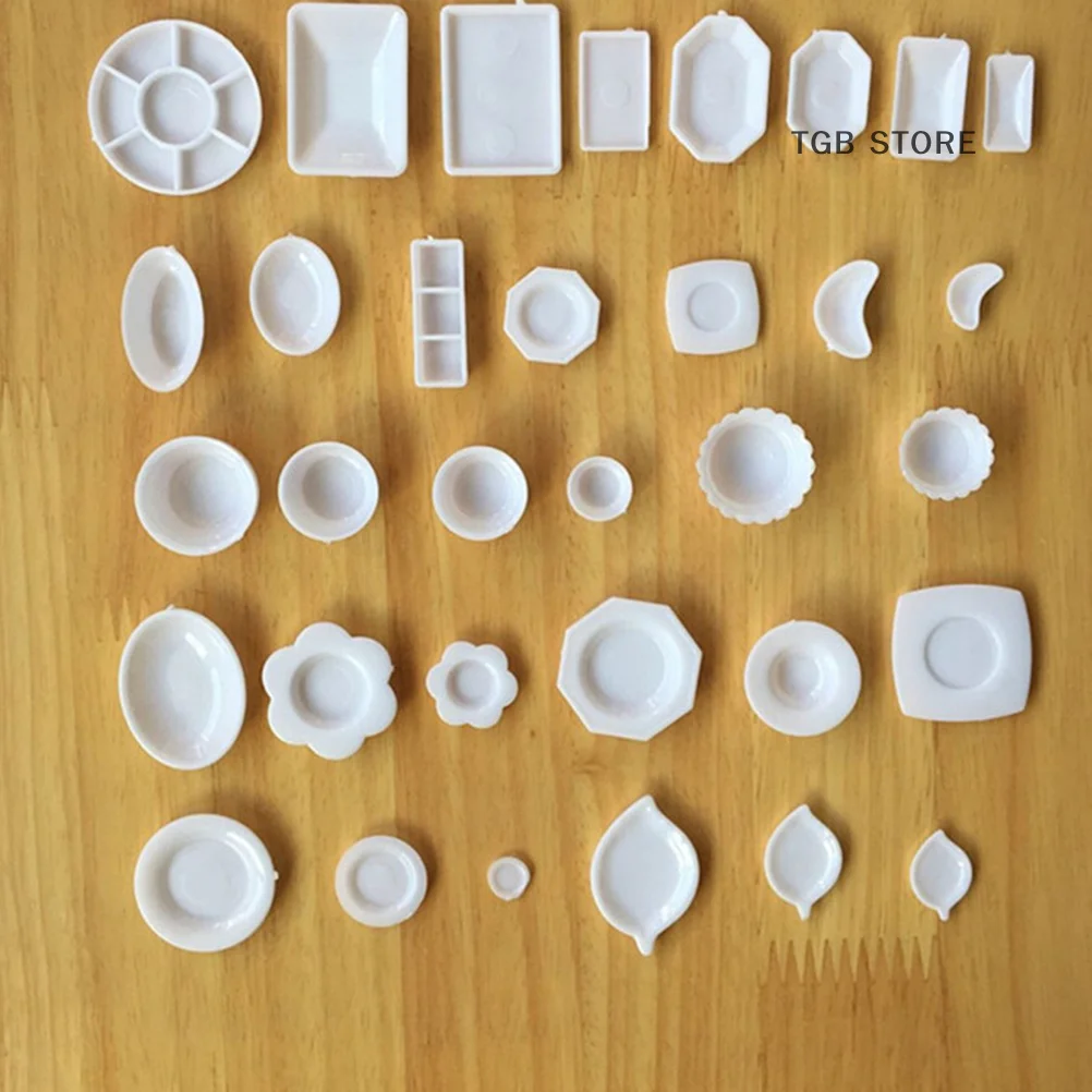 33Pcs Plastic White Plate Dishes Set Miniature Mini Dollhouse Food Tableware