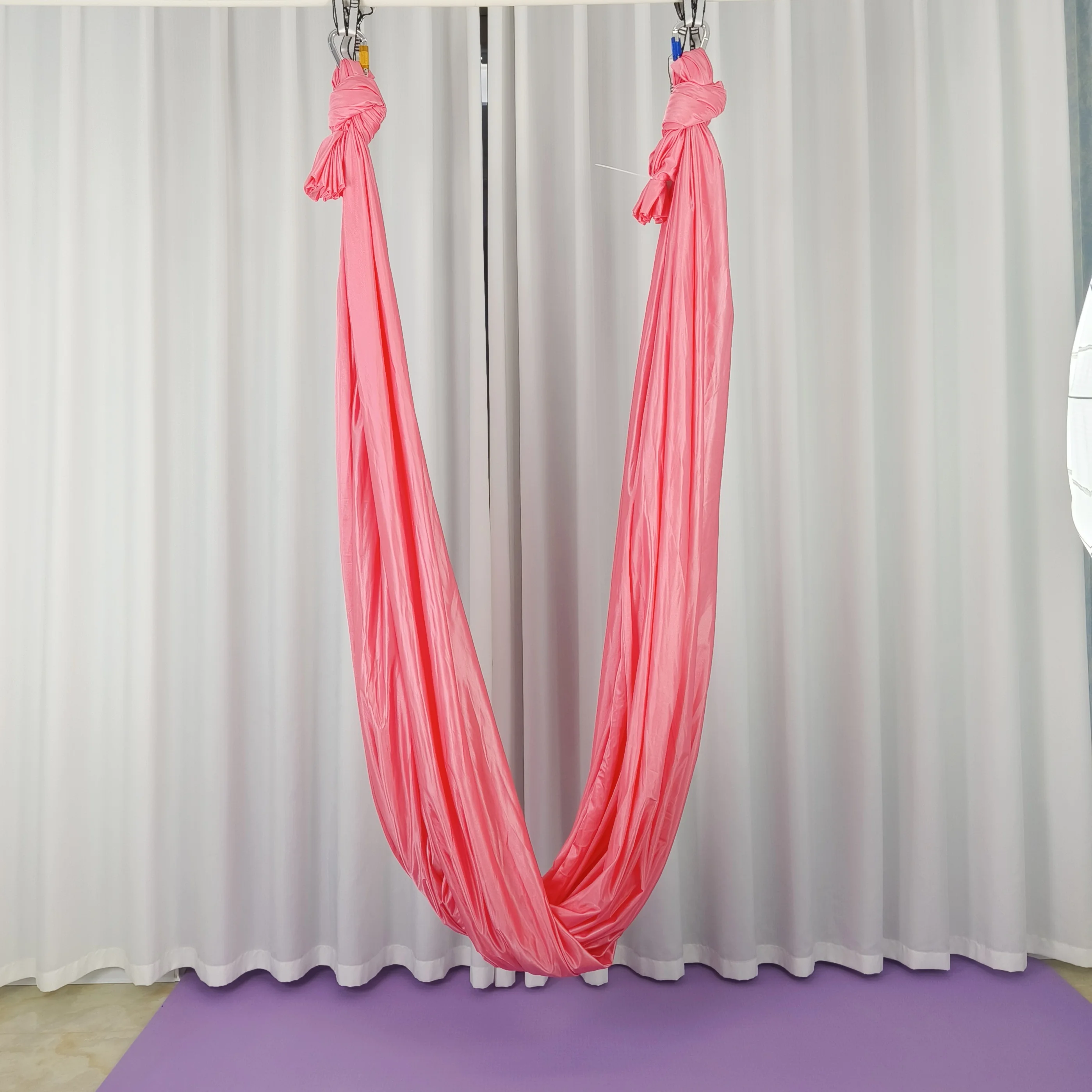 6 meters Elastic stretch fabricAerial Anti-gravity Yoga Hammock Swing Flying Yoga Bed Bodybuilding Gym Fitness Equipment Inversi