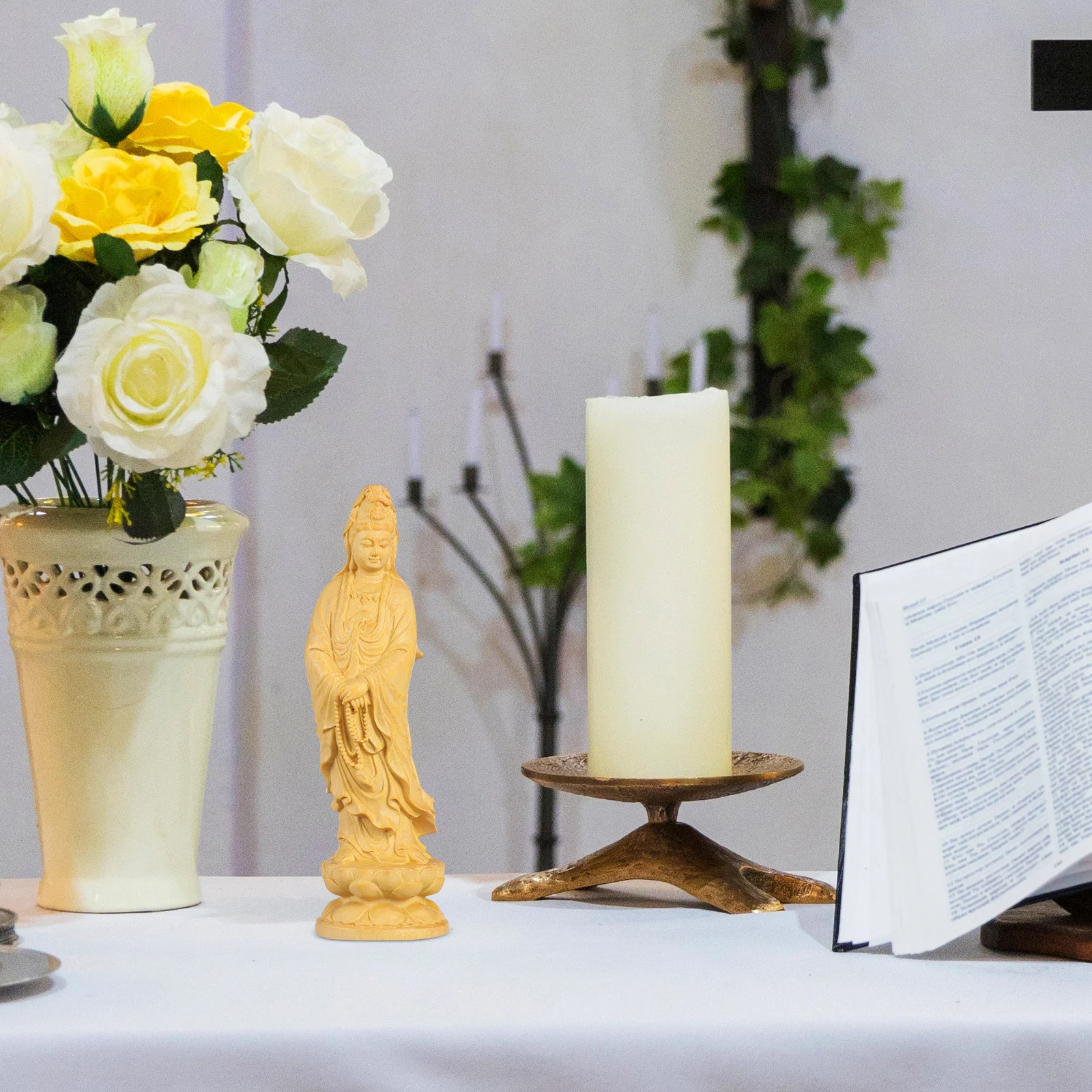 1 قطعة تمثال قوانيين موضوع الحرف الخشبية الصفراء للمنزل مكتب ديكور سطح المكتب قوانيين زخرفة فنغ شوي هدية