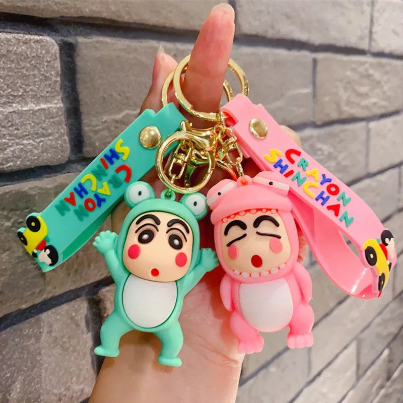 Porte-clés croix dessin animé, crayon Shin-Chan, porte-clés anime, pendentif cartable beurre, porte-clés Kawaii, couple, voiture, sac à dos, cadeau de décoration