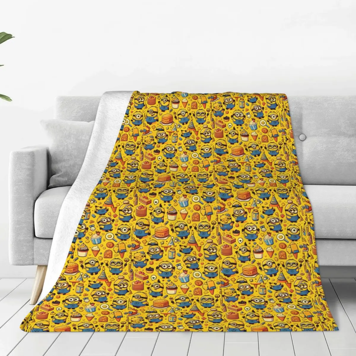 Cute Minions Flannel Blanket Super Soft Throw Blanket for Couch Chair Airplane Travel Fashion Bedspread Sofa Bed Cover