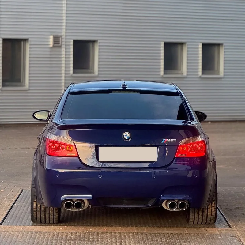 غطاء سبويلر خلفي للسيارة باللون الأسود اللامع لسيارة BMW E60 520i 530i 535i 540i 550i M5 2004-2010 PSM ضبط جناح السقف الخلفي