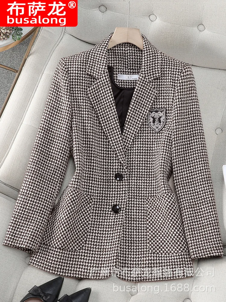 

2025Новый стильный модный костюм, повседневный женский профессиональный пиджак с длинными рукавами, официальная женская одинарная куртка, рабочая одежда9653
