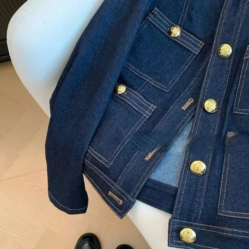 Luxury Spring Autumn Vintage Blue Denim Jacket Women Short Tops Metal Button Jean Coat Bomber Jackets Long Sleeve Outerwear New