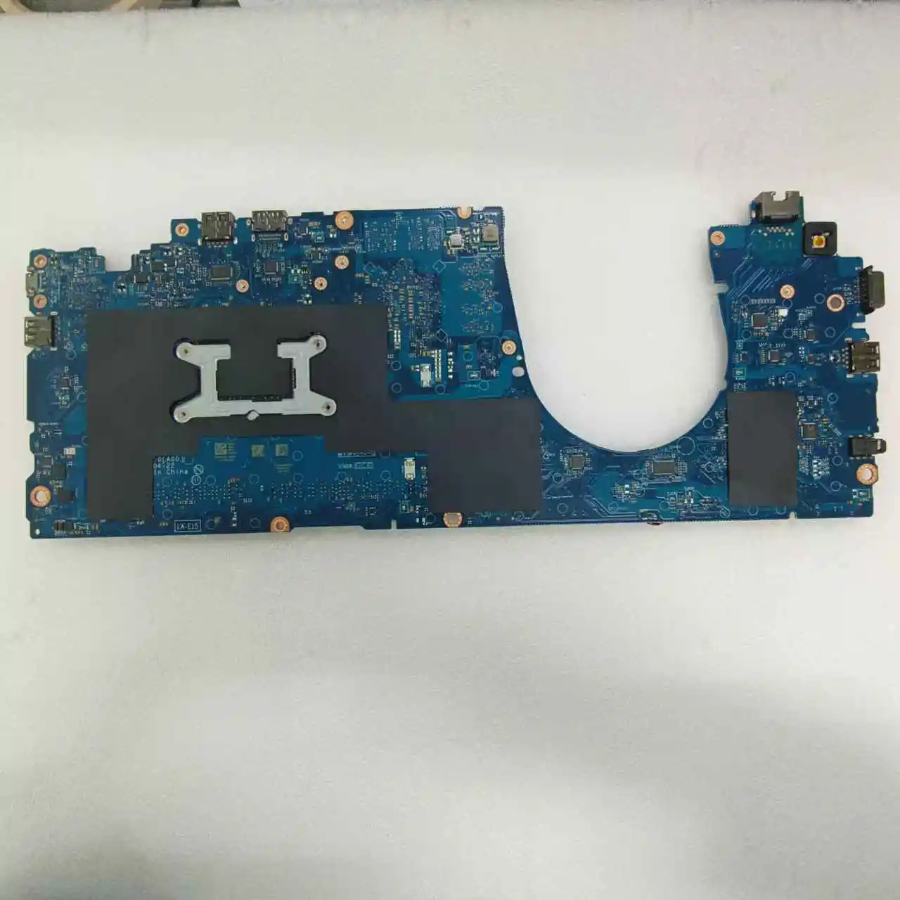 For DELL Latitude 5580 Precision 3520 Notebook Mainboard LA-E152P withi5-6440HQ 940MX 2G Laptop Motherboard