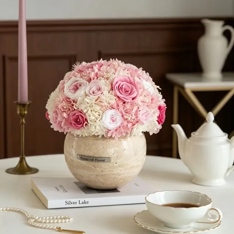 Household European vintage flower candle holder with brushed finish, wedding decoration, timeless home decoration