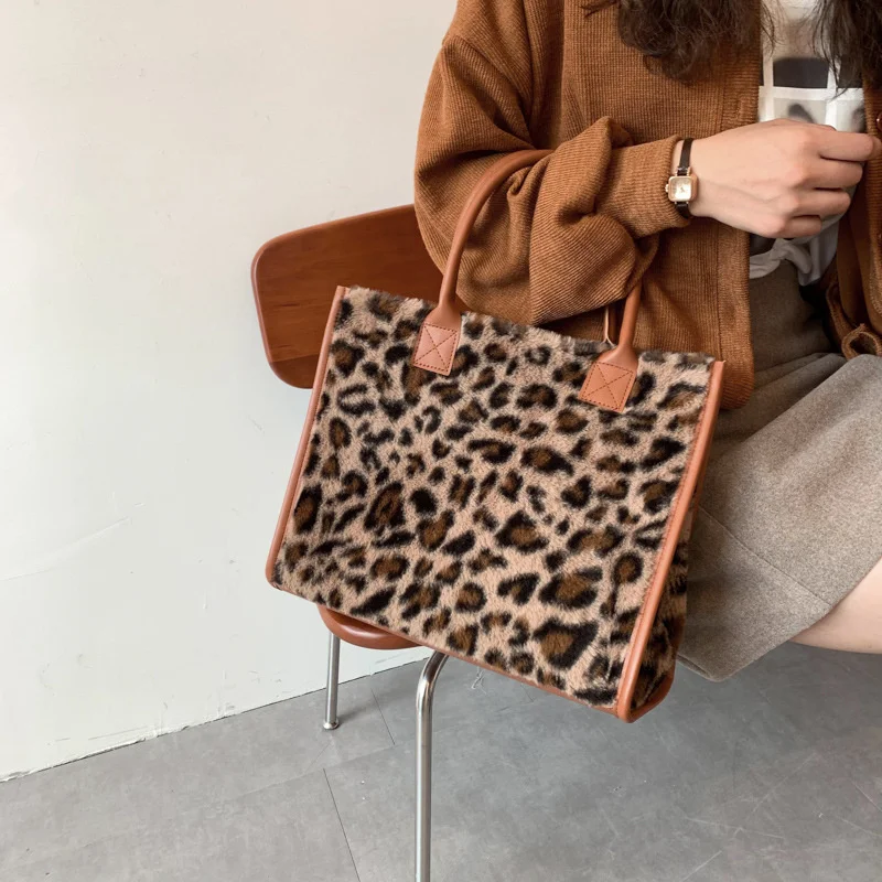 Frauen Weiche Plüsch Handtasche Neue Winter Leopard Kuh Druck Tragetaschen Weibliche Pu Leder Unterarm Taschen Pelzigen Flauschigen Schulter Tasche – Detail 6
