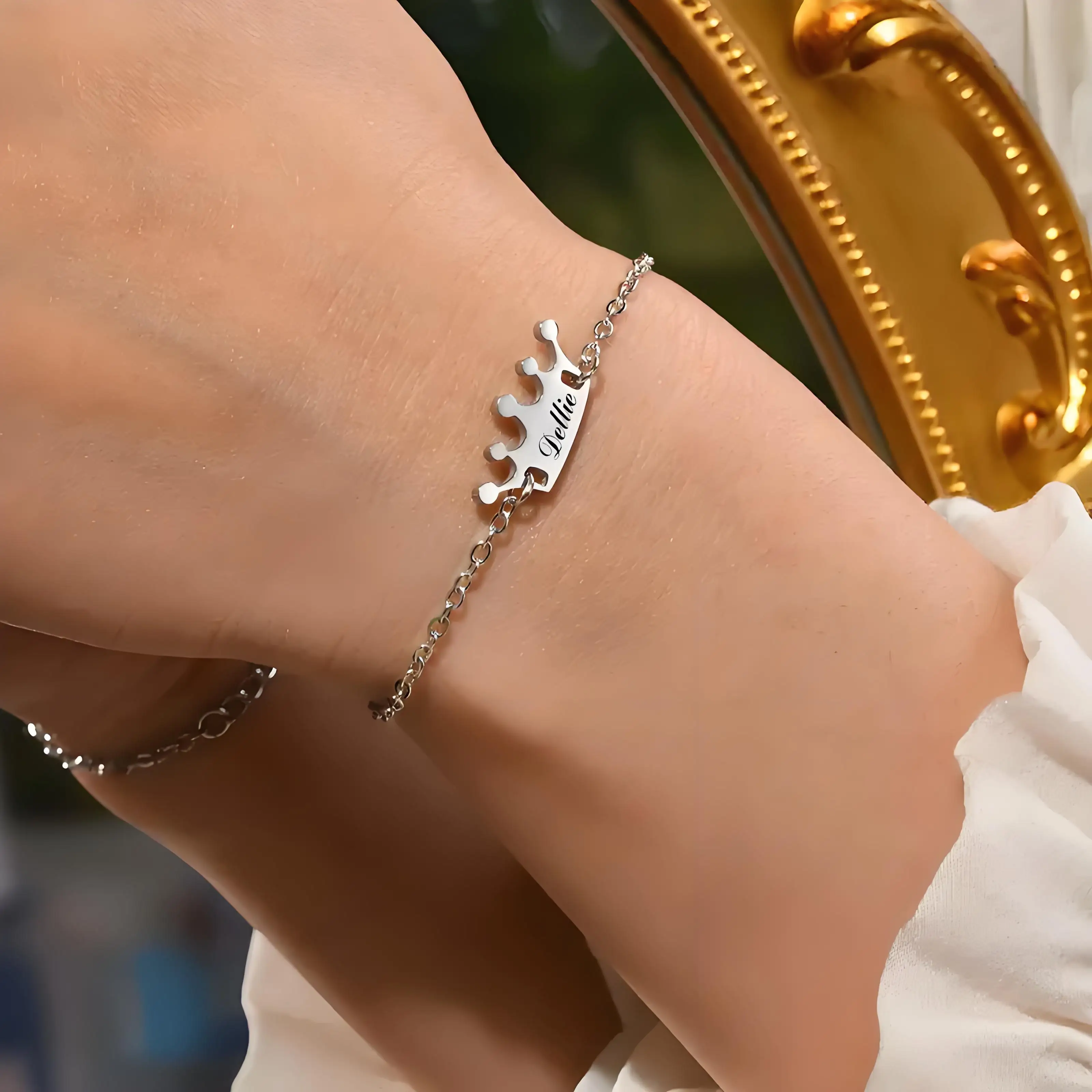 

2024 Новый браслет с короной на заказ, ювелирные изделия из нержавеющей стали с гравировкой имени/даты, идеальный подарок на день рождения, День святого Валентина