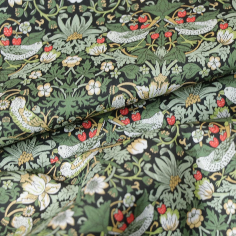 StrawberryTief New In Floral 100% Cotton 80S Like Liberty Fabric Digital Printing For Sewing Cloth Dresses Skirt Kids Designer