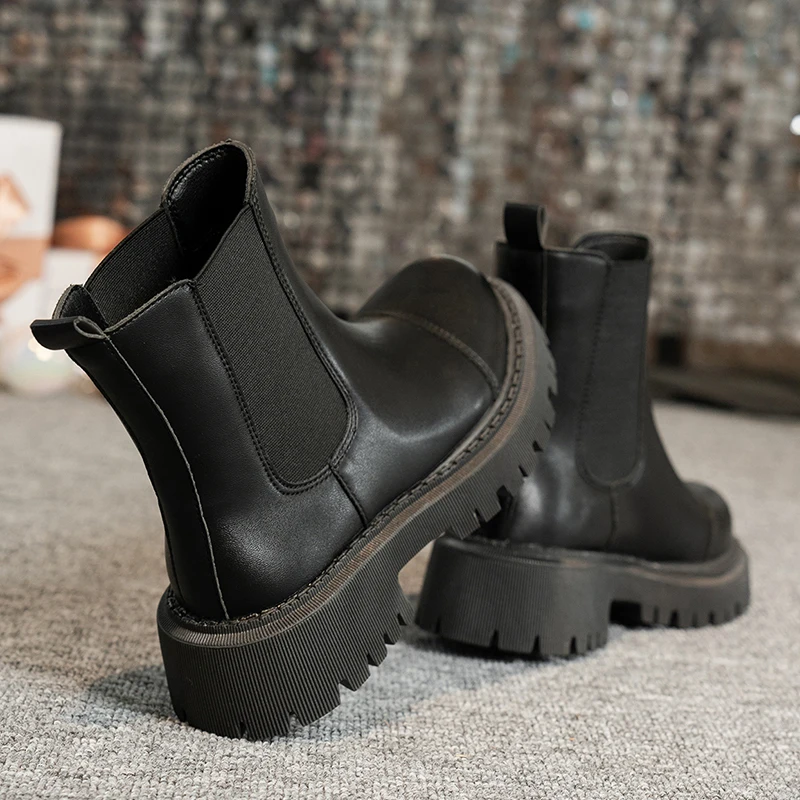 Fashion Thick Sole Chelsea Boots for Women Waterproof Faux Leather Black Ankle Boots Woman Plus Size 42 Slip On Platform Booties