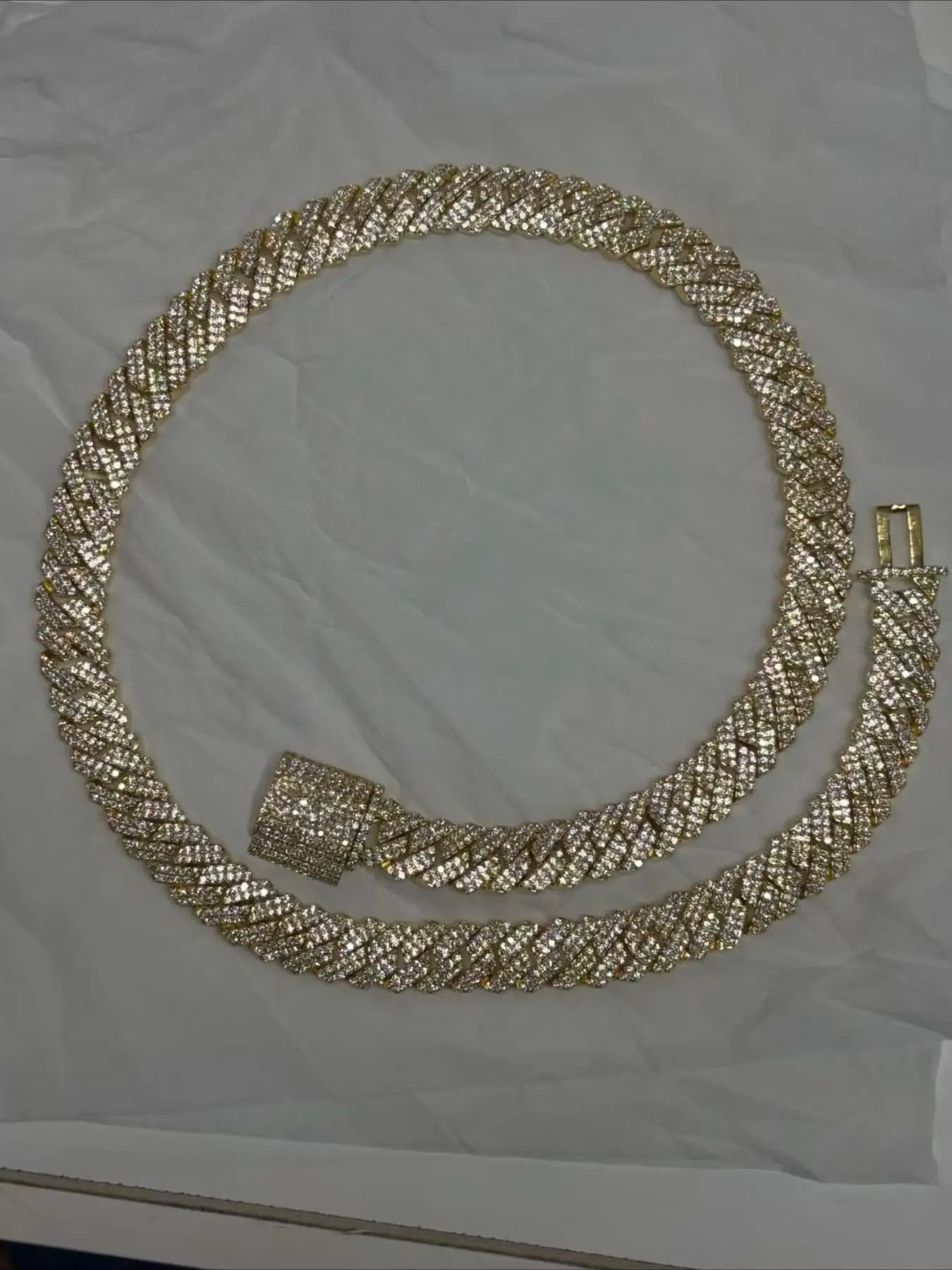 14Mm double row diamond set double process, suitable for a variety of wearing styles, good gift for anniversary collection