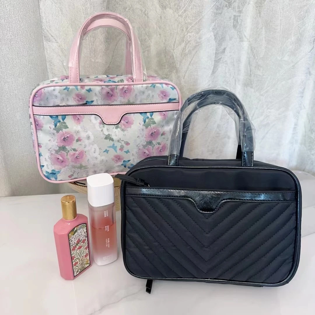 ¡Nueva bolsa de maquillaje de mano de gran capacidad, esencial para almacenamiento en viajes, primera opción para mujeres de moda!