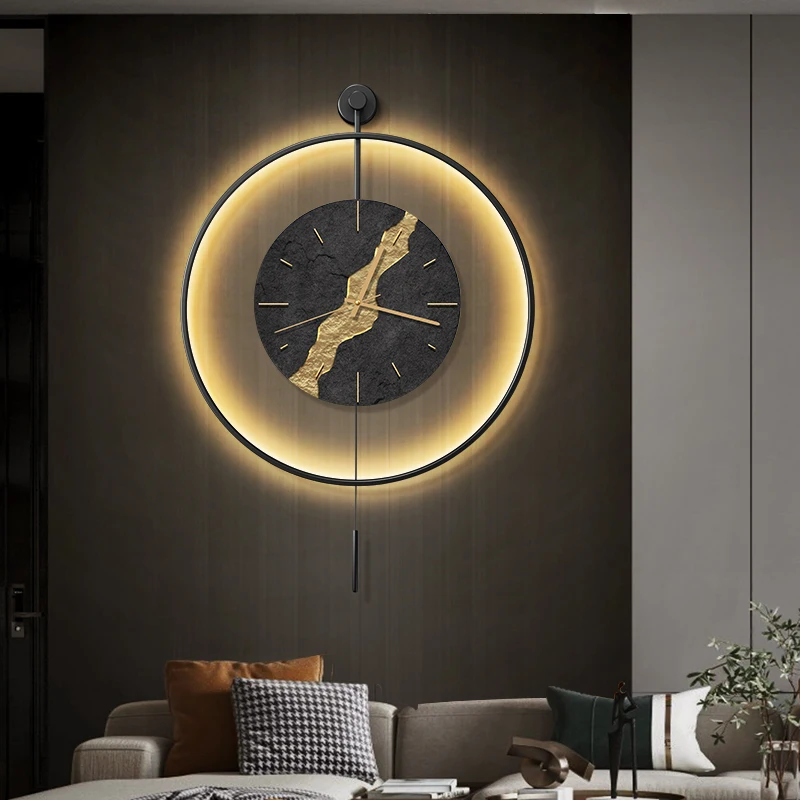 

2025 Новые настенные часы Роскошные бесшумные настенные часы для гостиной Декоративные светодиодные часы с современным дизайном для украшения