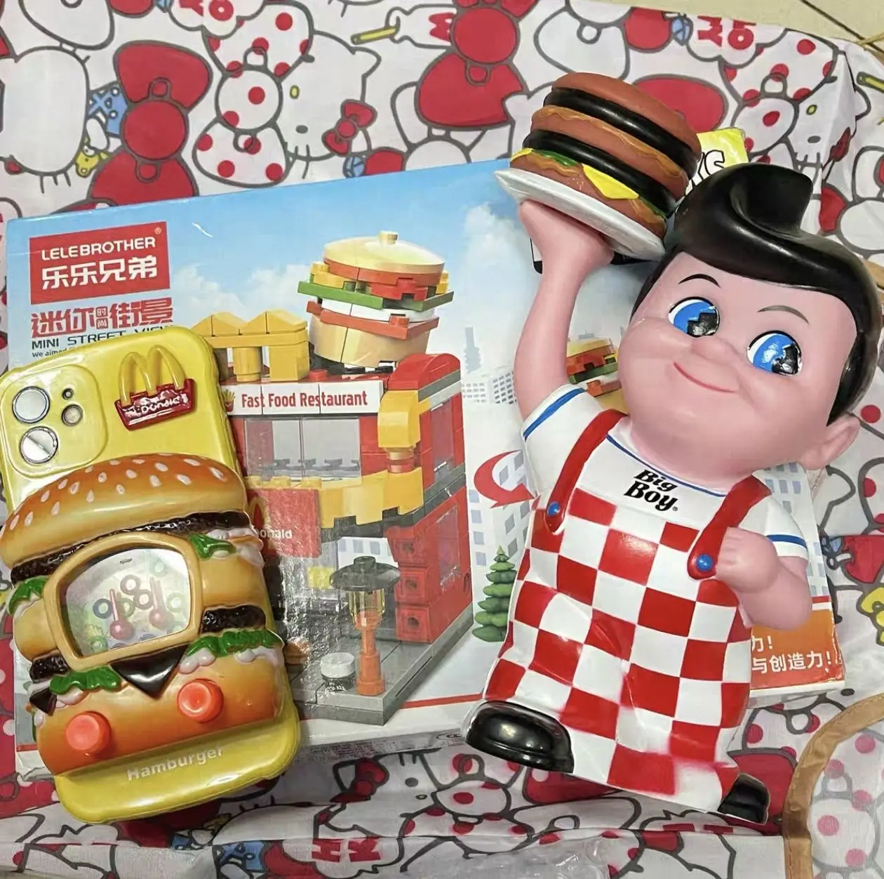 17 cm Bobs Big Boy Anime Figure Coin Box Modello Doll Classic Cartoon Decor Action Figures Da Collezione B-Boy Hamburger Piggy Bank