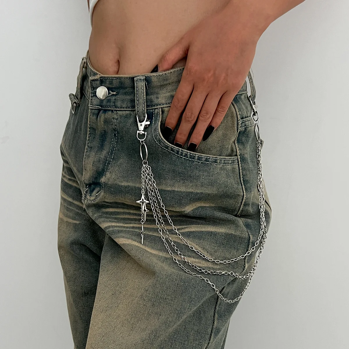 Hip Chain with Star Tassel and U Shaped Vintage Punk Retro Accessory Charm for Women Adjustable Durable Metal Alloy