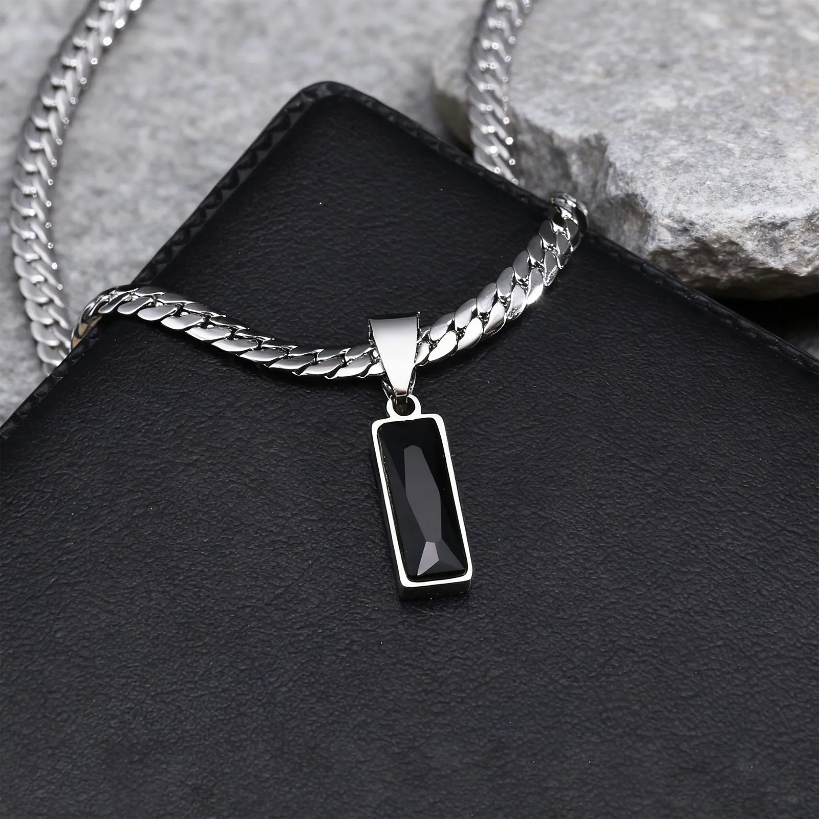 

Stylish Black Square Stone Necklaces for Men Women,Waterproof Stainless Steel Flat Cuban Chain Collars,Hip Hop Jewelry Gifts