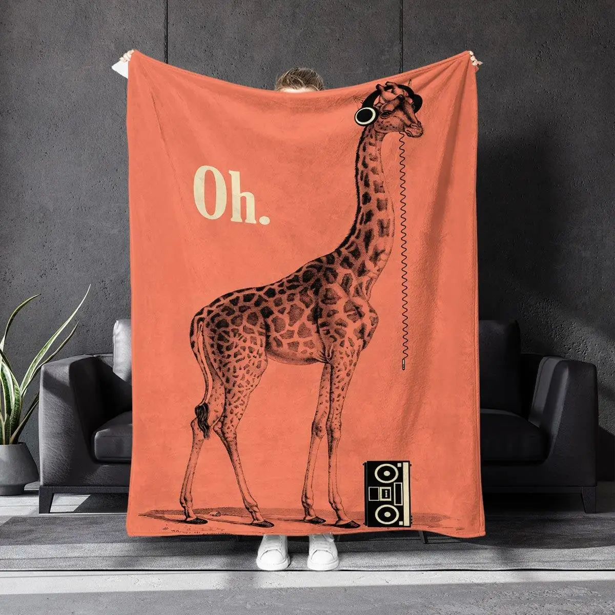 1pc Contemporary Orange Giraffe Speaker Art Plush Throw Blanket - Polyester , Machine Washable All-Season Soft