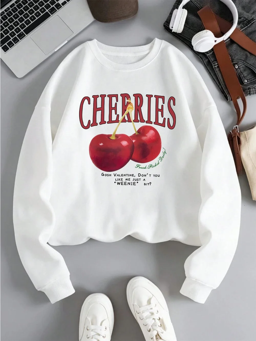 Fashion Women's Sweatshirts Bright Red Cherry Print Pullover Crew Neck Soft Breathable Hoodie Autumn Women Streetwear Graphic