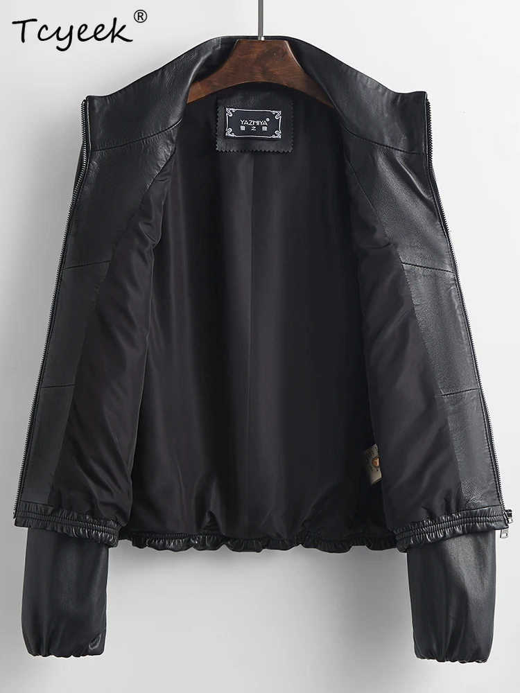 سترة جلدية للنساء من جلد الغنم من Tcyeek للربيع والخريف بياقة واقفة سترة جلدية قصيرة سوداء بأكمام طويلة Chaqueta Cuero Mujer