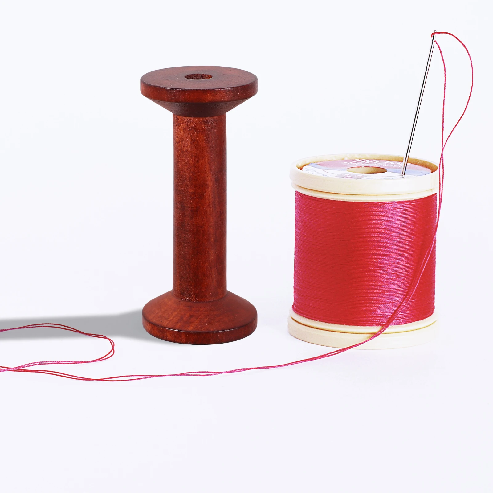 6Pcs Vintage Wooden Thread Spools Compact Sewing Organizer Household Yarn Holder Bobbins Thread Storage Wooden Bobbins Spools