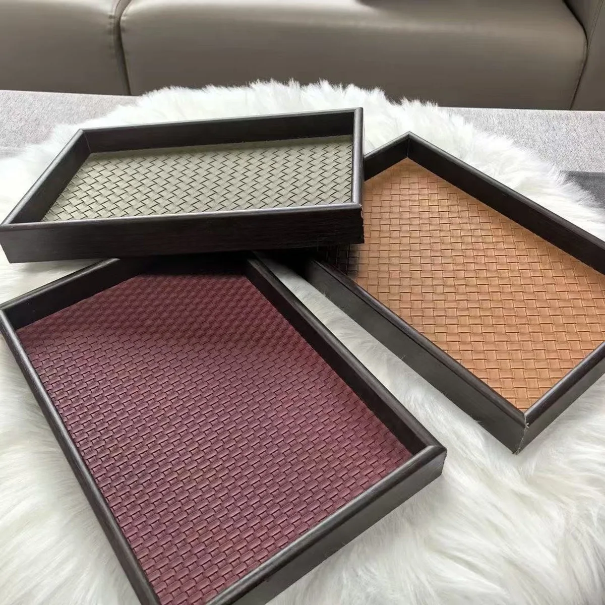 Elegant Woven Faux Leather Tray for Cosmetics, Perfume & Aromatherapy Storage Tray - Key Holder & Decorative Storage Plate