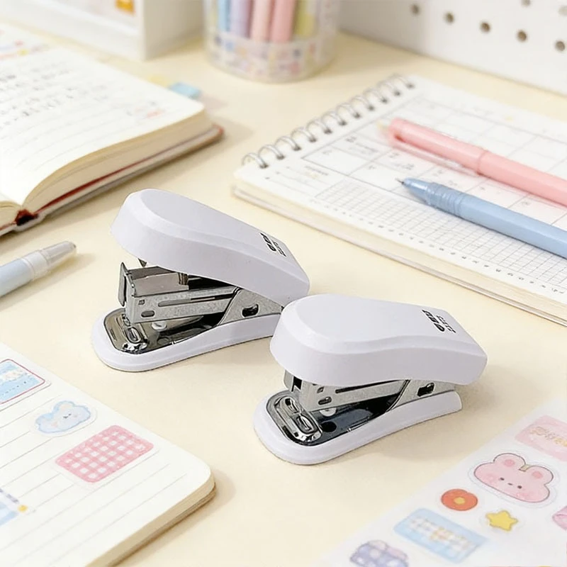 

Мини-степлер ручной, 2000 скоб, стандартный, для студентов, офисных работников, школьных принадлежностей