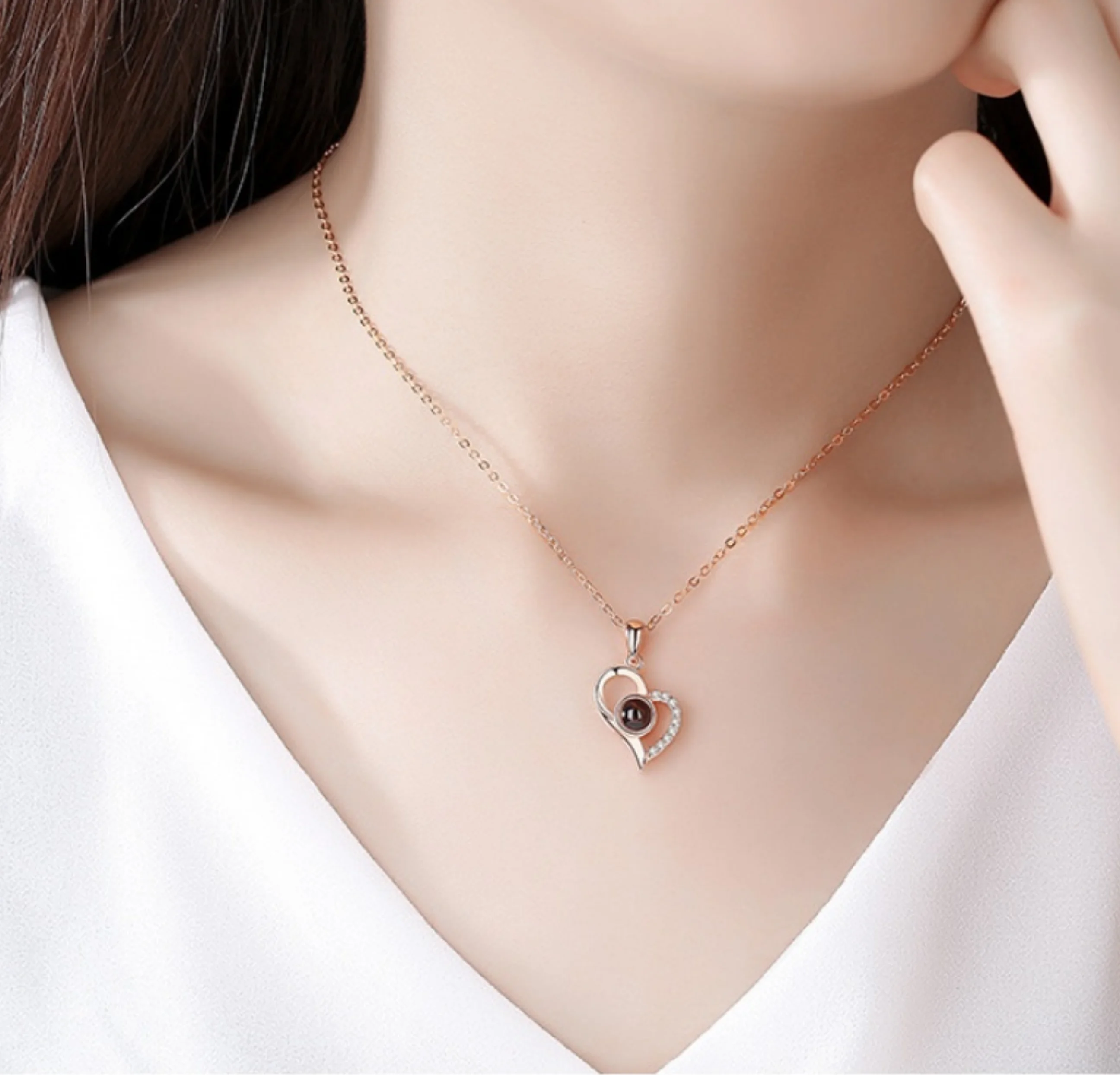 Collier de projection photo personnalisé pour femme, bijoux à la mode, collier romantique de mariage, un cadeau pour votre amoureux, nouveau, savoir chaud