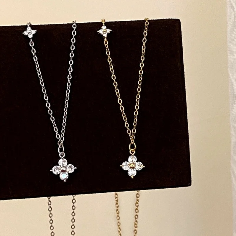 Light Luxry Flower Inlaid Zircon Necklace for Women 2025 New Trend Chain Neckalce Party Jewelry Gifts