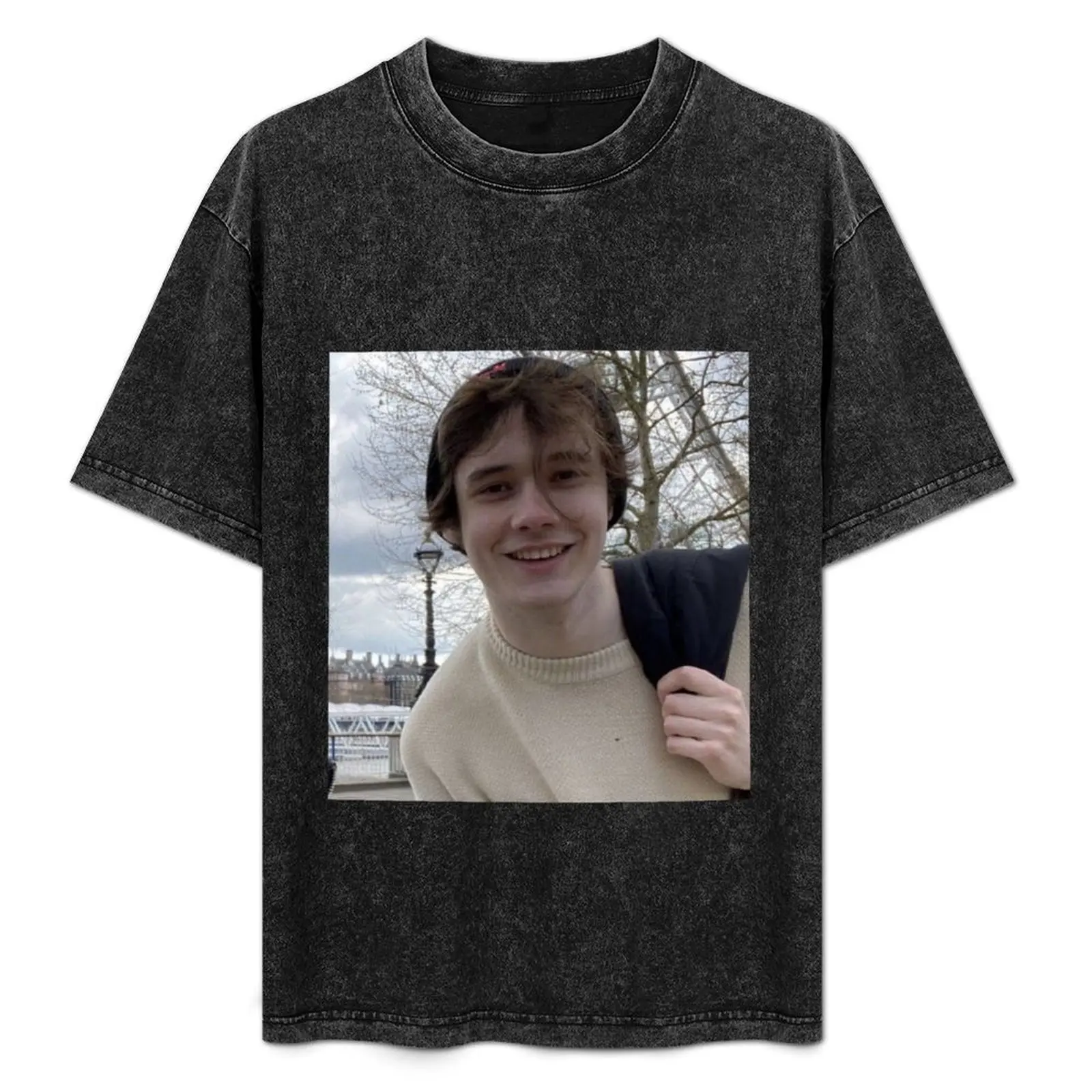 

Wilbur Soot cute T-Shirt Cool Feeling Summer Tee Shirt