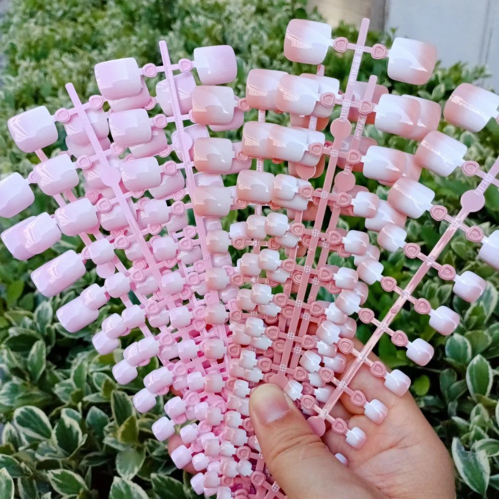 

120Pcs Nude Pink French Short Square Fake Tonails Artificial Gradient French Tips Press On Toenails Full Cover False Toe Nails