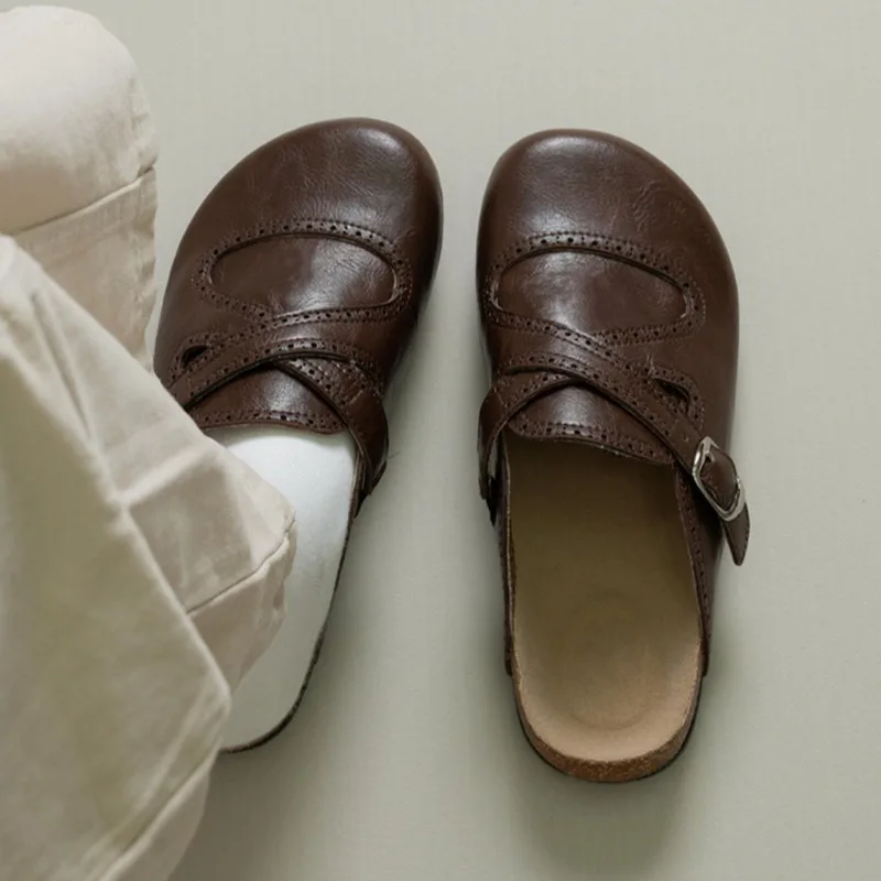 

Женские тапочки на плоской подошве, модные кожаные женские туфли-лодочки, лето 2022, шлепанцы с пряжкой, новые брендовые повседневные шлепанцы, пляжные сандалии Mujer