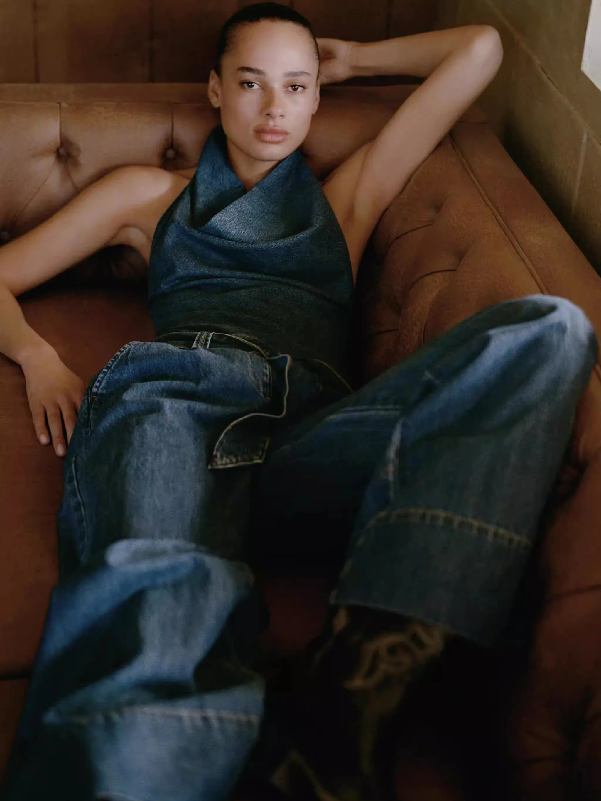 

New Summer Women's Overall Jeans Backless Neck Hanging Belted Fashionable Hot Girl Style 25-35 Years Old Suitable