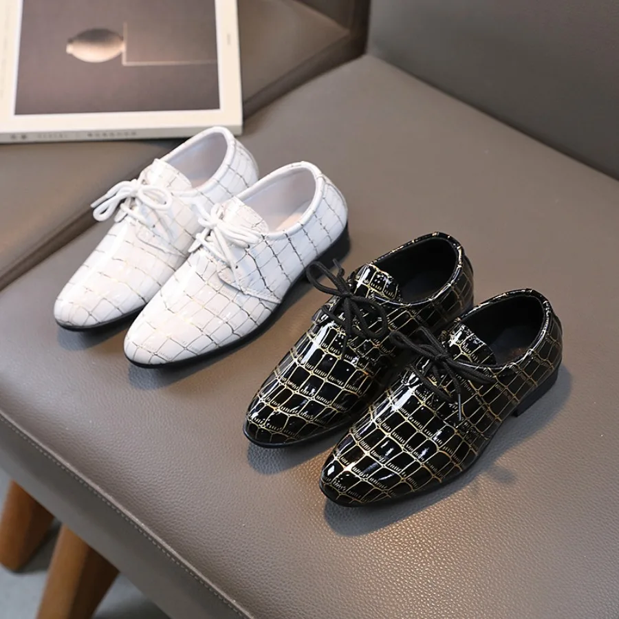 2026 New Glossy Lace-up Simple Boys Leather Shoes Children Loafers Pointed Toe Versatile Kids Performance Shoe for Party Wedding