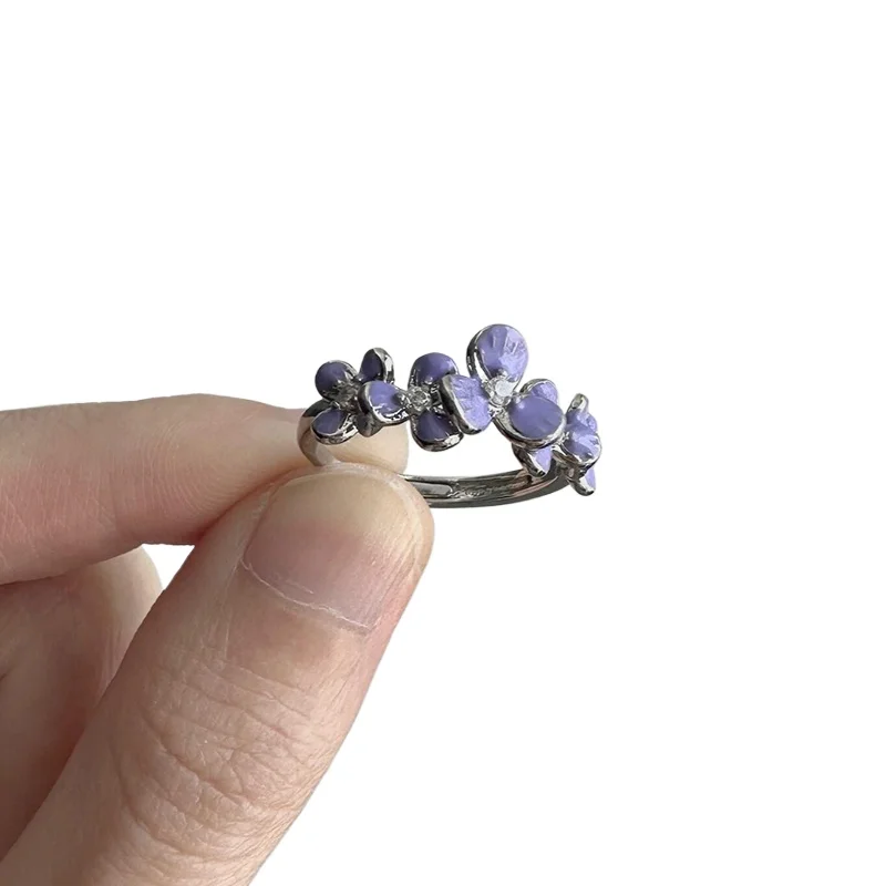 

Retro enamel color wisteria flower ring female oil painting style exquisite design sense three-dimensional index finger ring