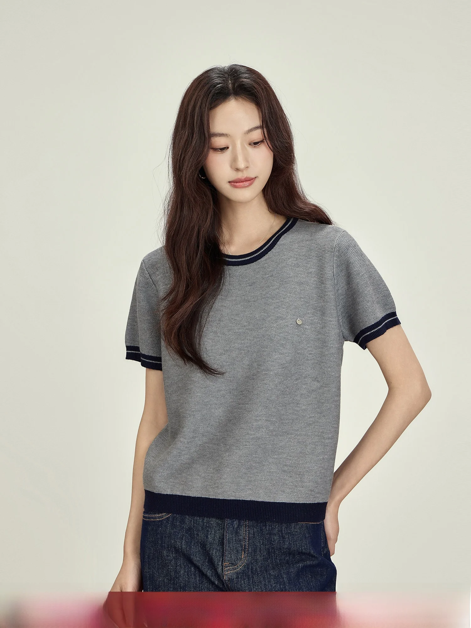 

Весенняя женская трикотажная футболка свободного кроя с круглым вырезом и коротким рукавом, утягивающая, мягкая, удобная, из смеси полиэстера и шерсти