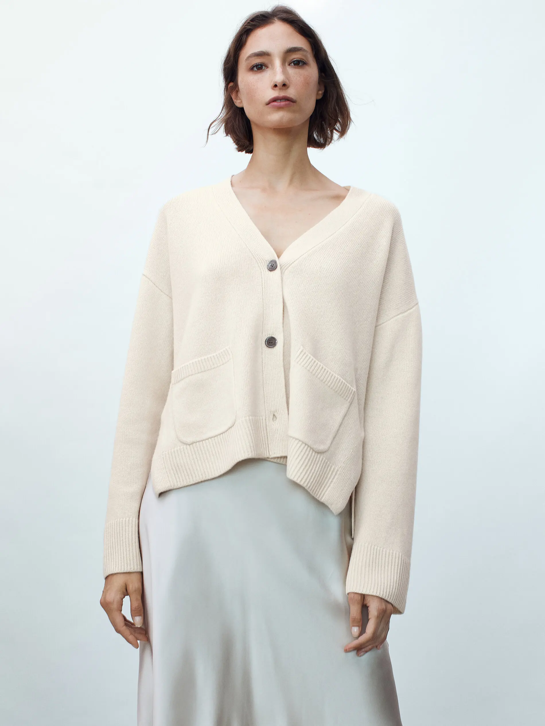 

Ethereal MD 2025 massidutti spring new style of Ladies' casual and fashionable wool blended knitted sweater