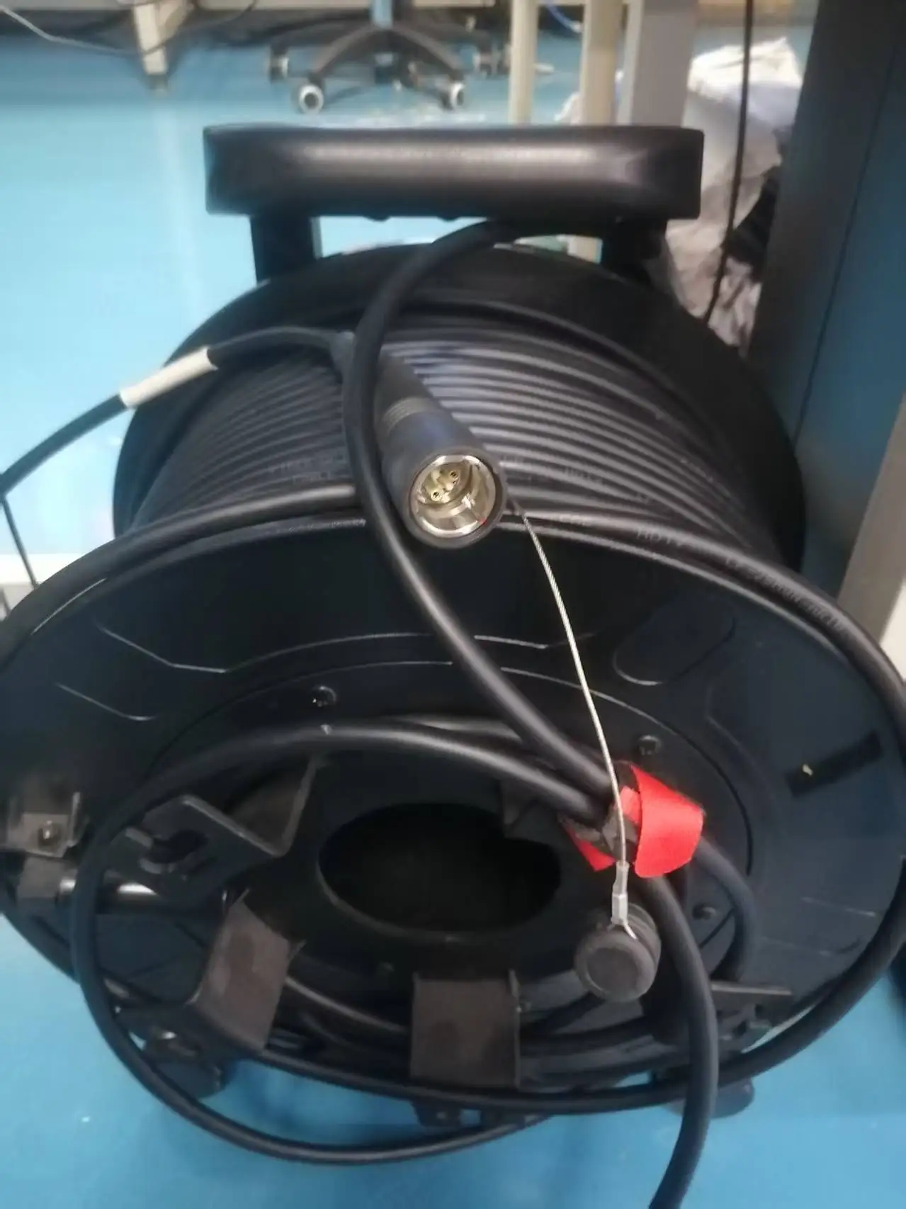 

100M FUW-PUW SMPTE Hybrid Armored Fiber Optic Cable Connect Camera and CCU Without Reel