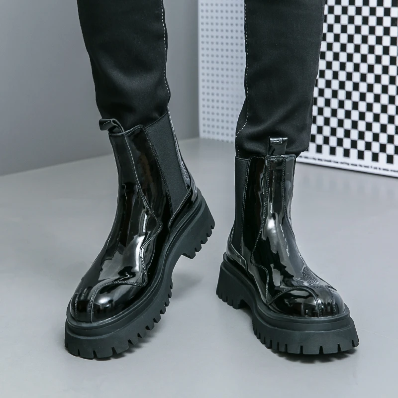 

Classic Retro Style Men High Top Casual Boots Brand Street Thick Soled Chelsea Boots High-quality Outdoor Anti Slip Travel Boots