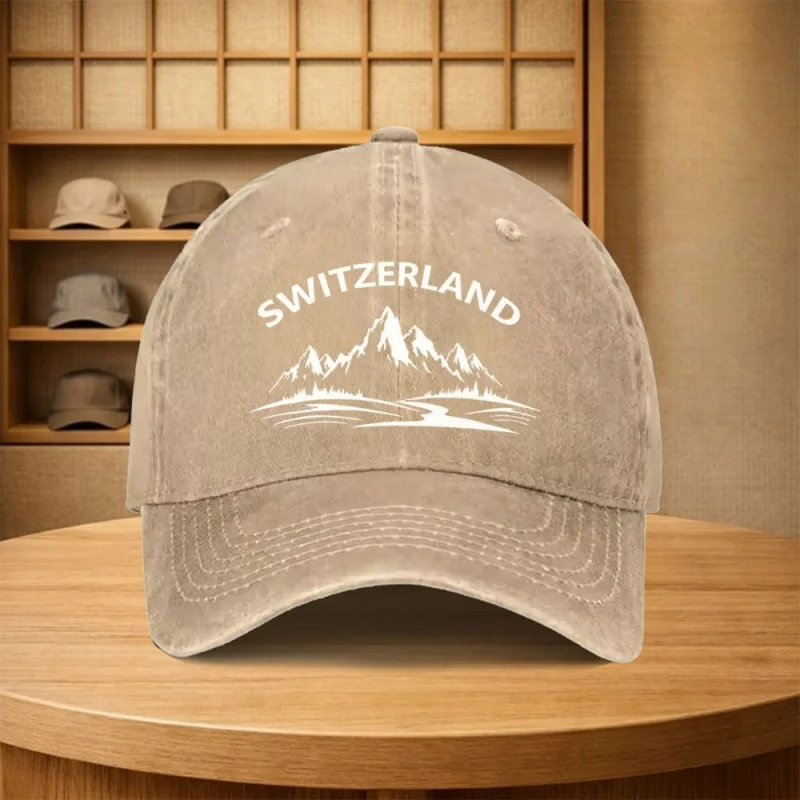 A Vintage High-Quality Swiss Mountain Pattern Baseball Cap Available in Multiple Colors, an Essential Accessory for Family Parti