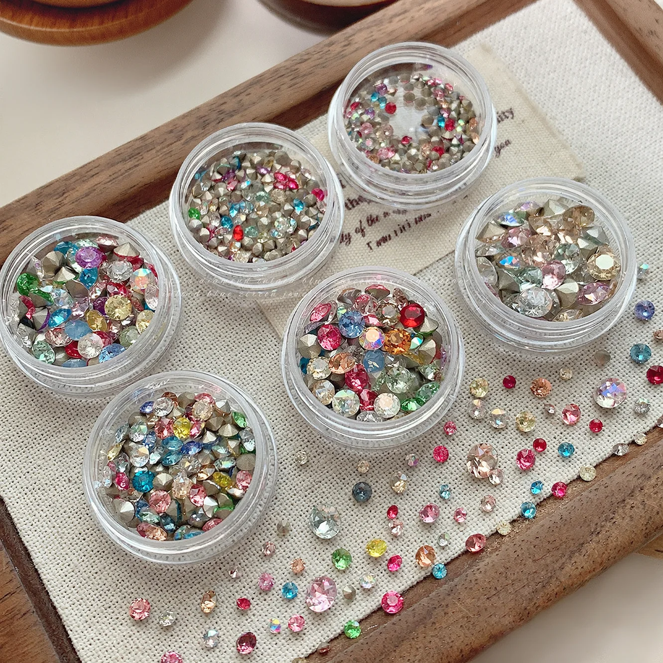 30/50/100pcs Nail Art Rhinestone Super Bright Colorful Glass Pointed Bottom Glitter Diamond Multiple Sizes Manicure Accessories