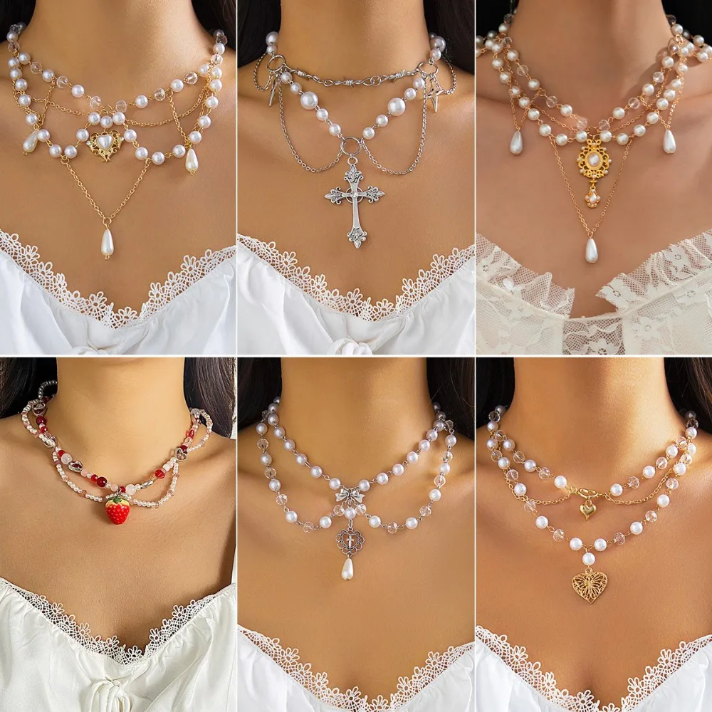 Collar con borlas de perlas de imitación de mariposa y fresa de temperamento dulce para mujer, amiga, vacaciones de verano, regalos de joyería picantes para chica