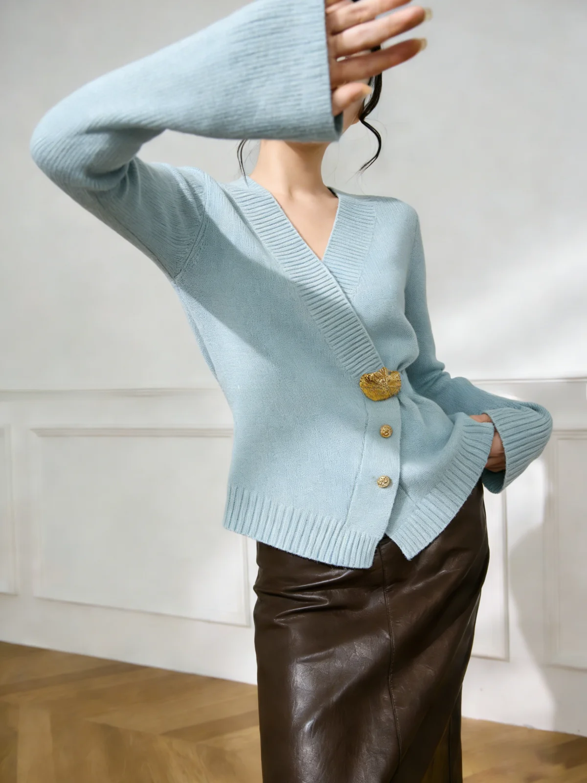

Lulu Knitted Sweater Women's Spring Autumn New Waist-Cinching Slim Long Sleeve Fashionable Vintage Style round Neck Top